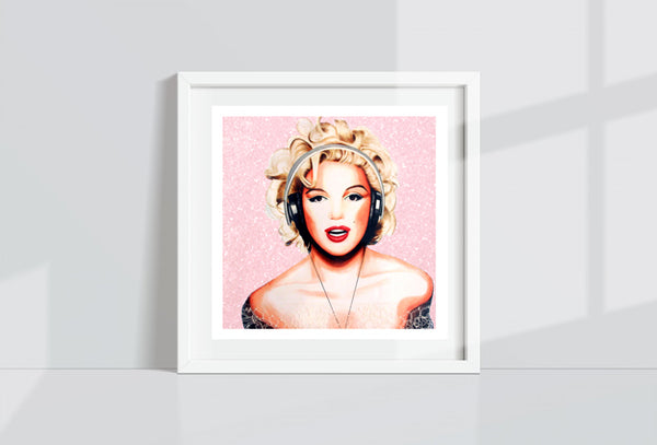 Marilyn Pink Diamond Dust